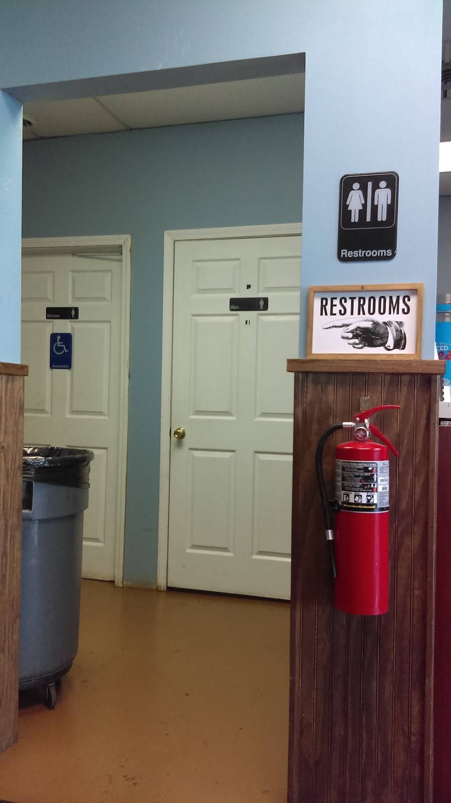 Uncle Larrys Restaurant | restaurant | 4850 TN-58 Suite 180, Chattanooga, TN 37416, USA | 4235213474 OR +1 423-521-3474