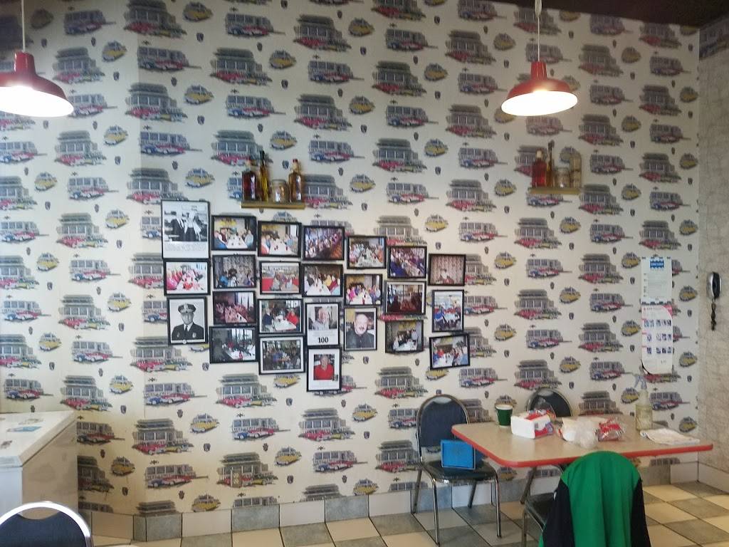 Wacky Willys Restaurant | restaurant | 4220 Bardstown Rd, Louisville, KY 40218, USA | 5023450842 OR +1 502-345-0842