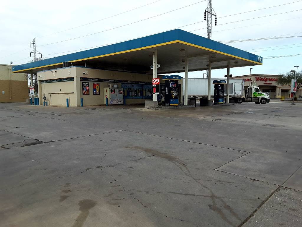 Circle K | cafe | 1540 Austin Hwy, San Antonio, TX 78218, USA | 2108287913 OR +1 210-828-7913