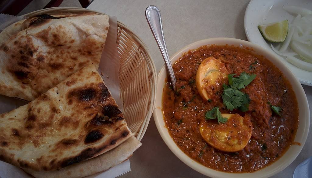 Nukkad Dhaba | restaurant | 10707 W Bellfort Blvd, Houston, TX 77099, USA | 2815751178 OR +1 281-575-1178