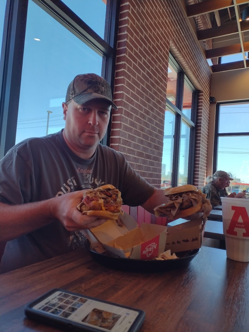 Arbys | meal takeaway | 3126 LAuberge Blvd, Lake Charles, LA 70601, USA | 3372408280 OR +1 337-240-8280