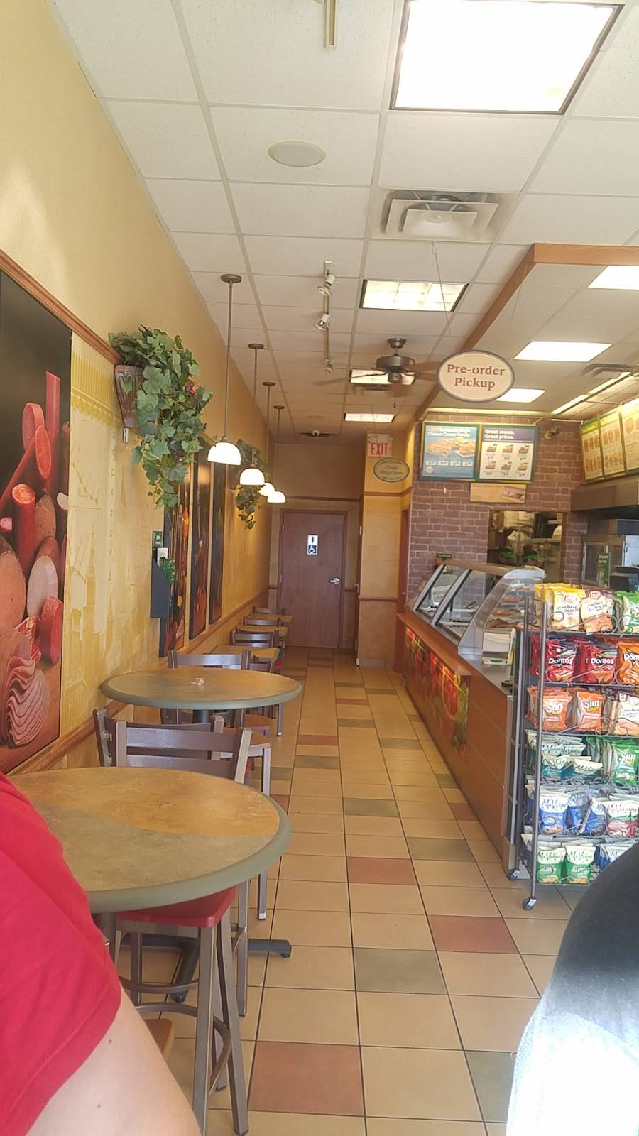 Subway | restaurant | 5550 Lawrence Ave E, Scarborough, ON M1C 3B2, Canada | 6473456757 OR +1 647-345-6757