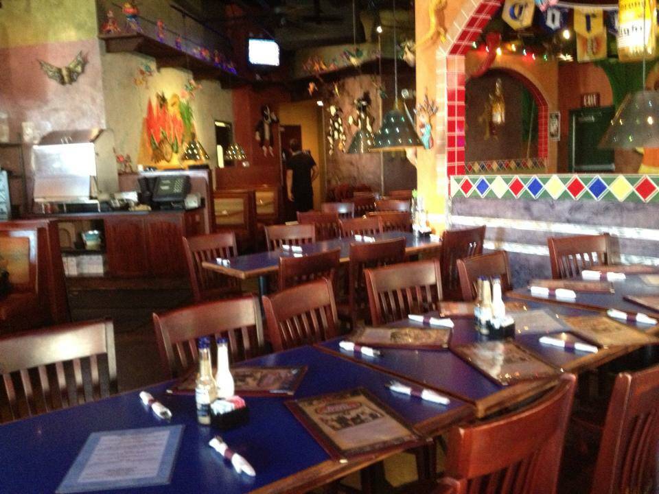 Bobby Salazars Mexican Restaurants | restaurant | 1129 E Champlain Dr, Fresno, CA 93720, USA | 5594339980 OR +1 559-433-9980