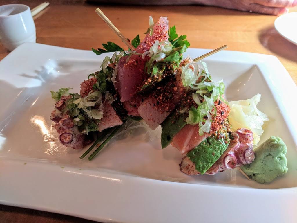 Hatsuhana Japanese Restaurant | restaurant | 3340 E Semoran Blvd, Apopka, FL 32703, USA | 4078656100 OR +1 407-865-6100