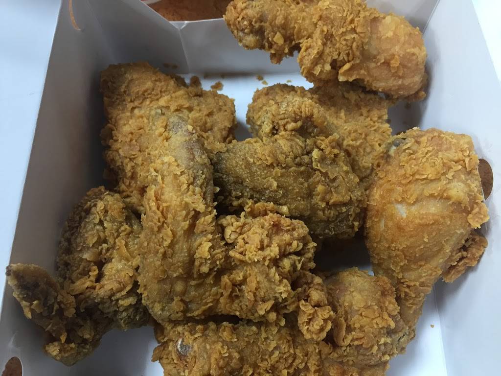 Popeyes® Louisana Kitchen | restaurant | 85 University Ave, Waterloo, ON N2J 2W1, Canada | 5198887766 OR +1 519-888-7766