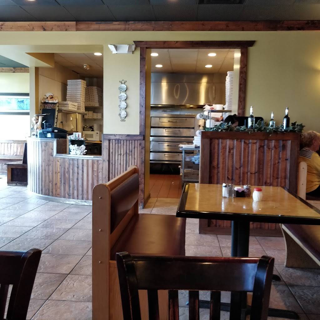 Little Italy Restaurant | restaurant | 6685 Fox Centre Pkwy, Gloucester, VA 23061, USA | 8042101877 OR +1 804-210-1877