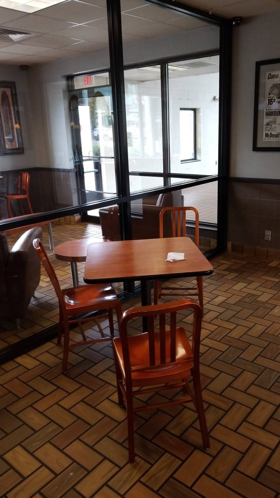 McDonalds | cafe | 3683 N Mayo Trail, Pikeville, KY 41501, USA | 6064324395 OR +1 606-432-4395