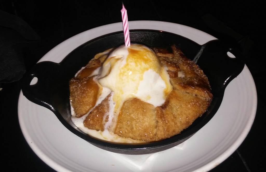 Carrabbas Italian Grill | restaurant | 9231 W Flagler St, Miami, FL 33174, USA | 3052269430 OR +1 305-226-9430