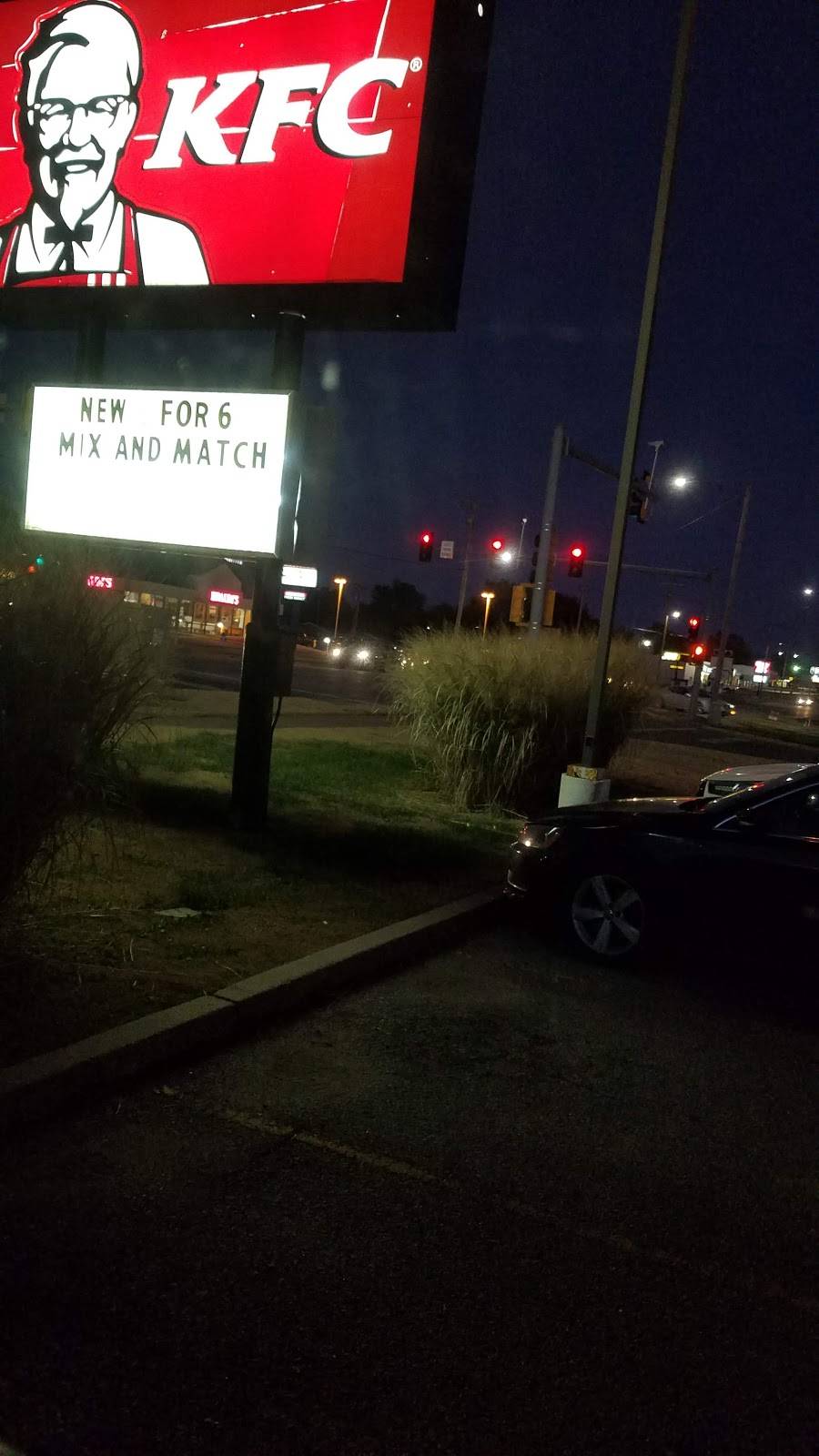 KFC | restaurant | 2003 W Central Ave, El Dorado, KS 67042, USA | 3163216770 OR +1 316-321-6770