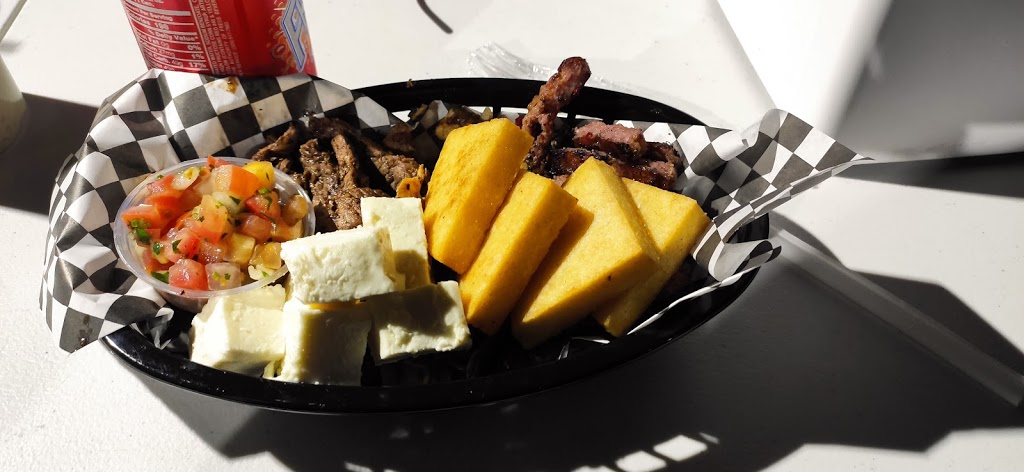 Arepa Point Food Truck | restaurant | 6475 NW 87th Ave, Miami, FL 33178, USA | 3057446313 OR +1 305-744-6313