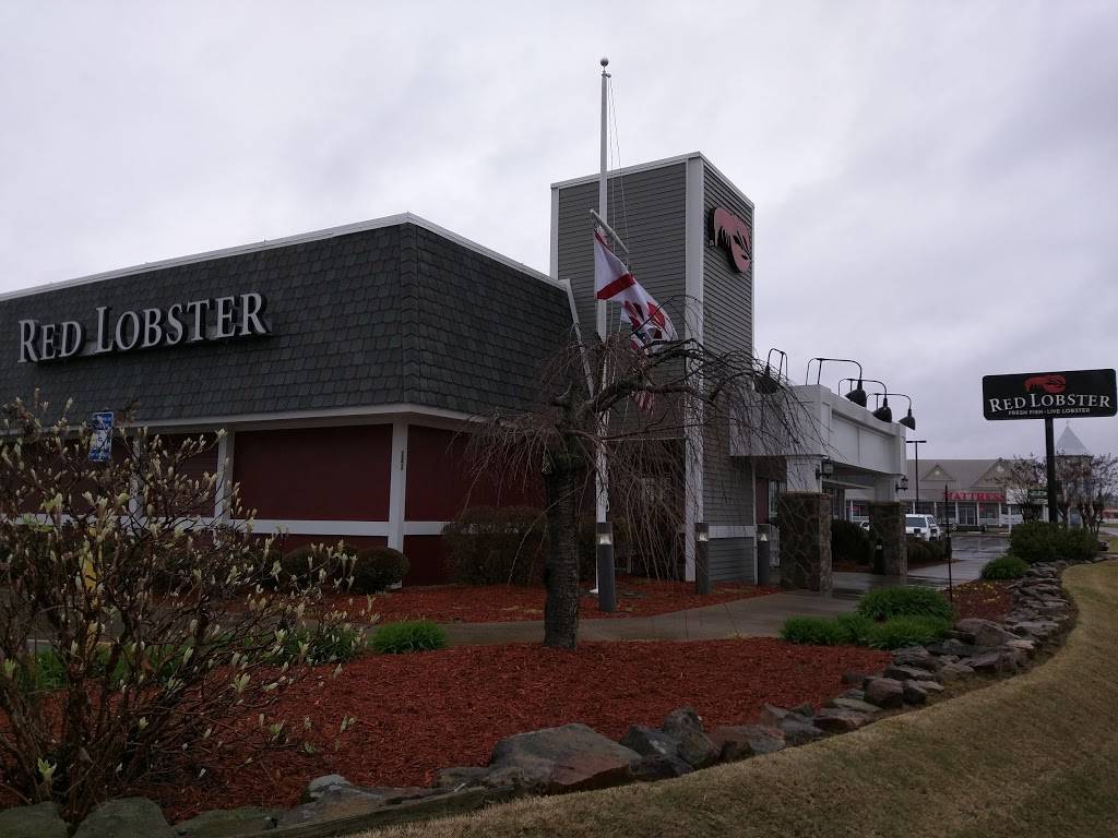Red Lobster | restaurant | 243 Cox Creek Pkwy, Florence, AL 35630, USA | 2567643766 OR +1 256-764-3766