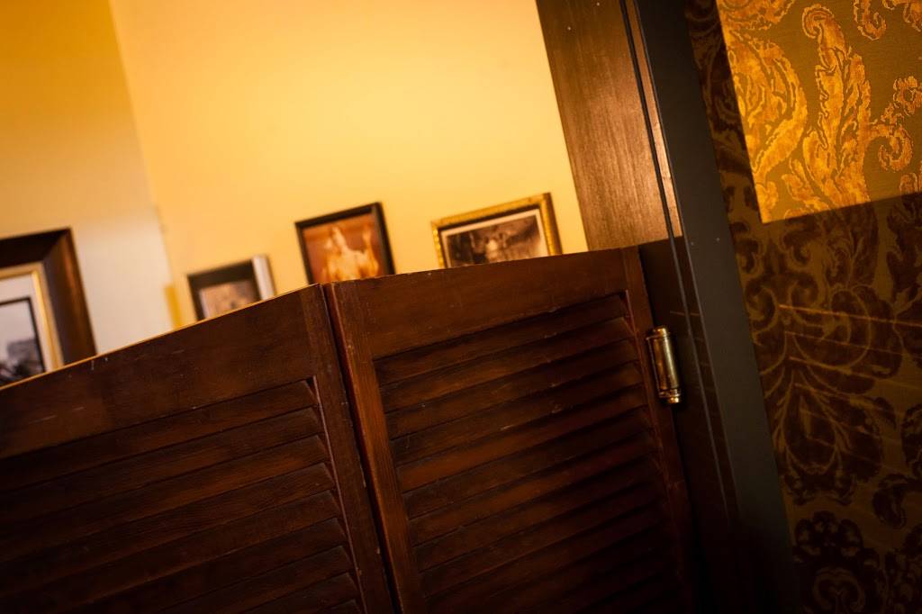 Bad Habit Room | restaurant | 5433 N Michigan Ave, Portland, OR 97217, USA | 5033038550 OR +1 503-303-8550