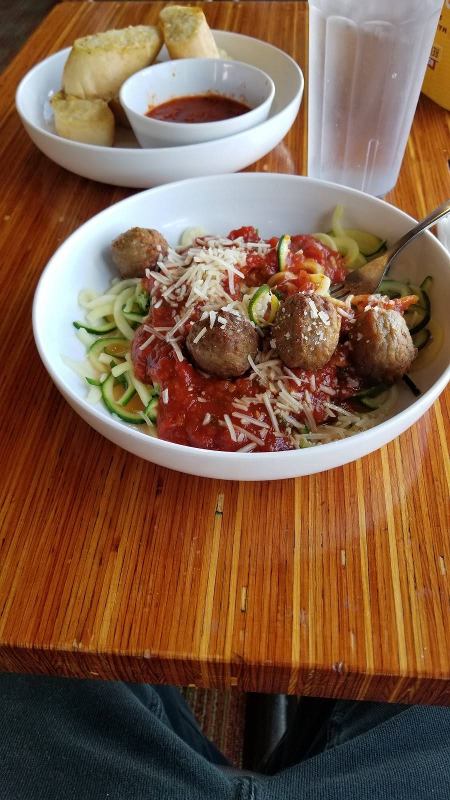 Noodles and Company | restaurant | 1310 Commons Dr, Geneva, IL 60134, USA | 6302626400 OR +1 630-262-6400