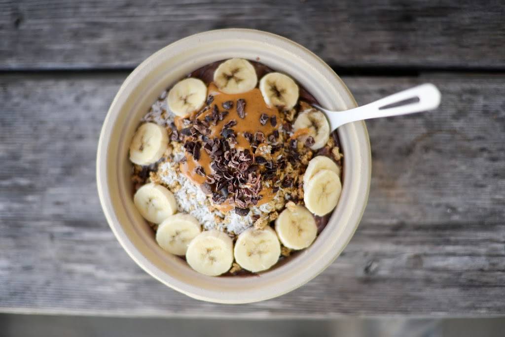 Maine Squeeze Juice Cafe | restaurant | 7 Wallingford Square #113, Kittery, ME 03904, USA | 2077032079 OR +1 207-703-2079