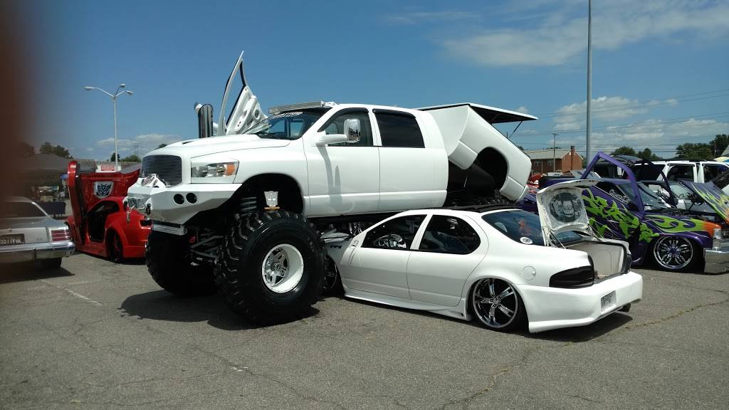 Sportsman Restaurant & Lounge | night club | 3306 Williamsburg Rd, Henrico, VA 23231, USA | 8042361911 OR +1 804-236-1911