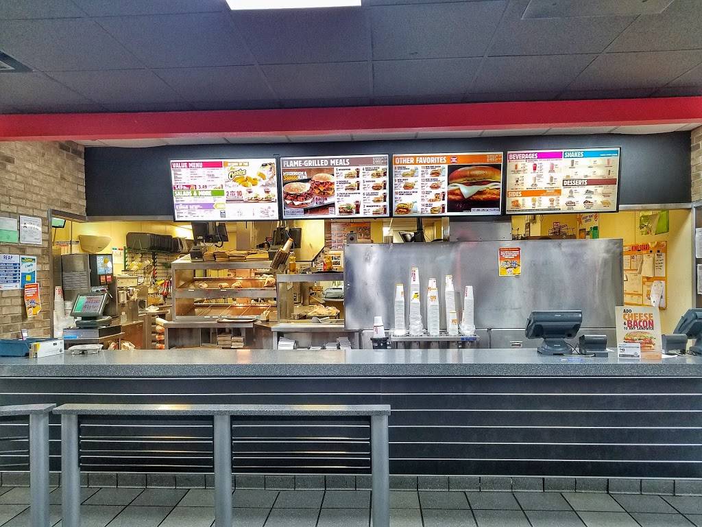 Burger King | restaurant | 696 Hanes Mall Blvd, Winston-Salem, NC 27103, USA | 3366599727 OR +1 336-659-9727