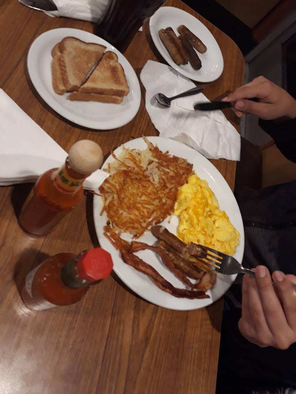 Dennys | restaurant | 731 W San Marcos Blvd, San Marcos, CA 92069, USA | 7607448501 OR +1 760-744-8501