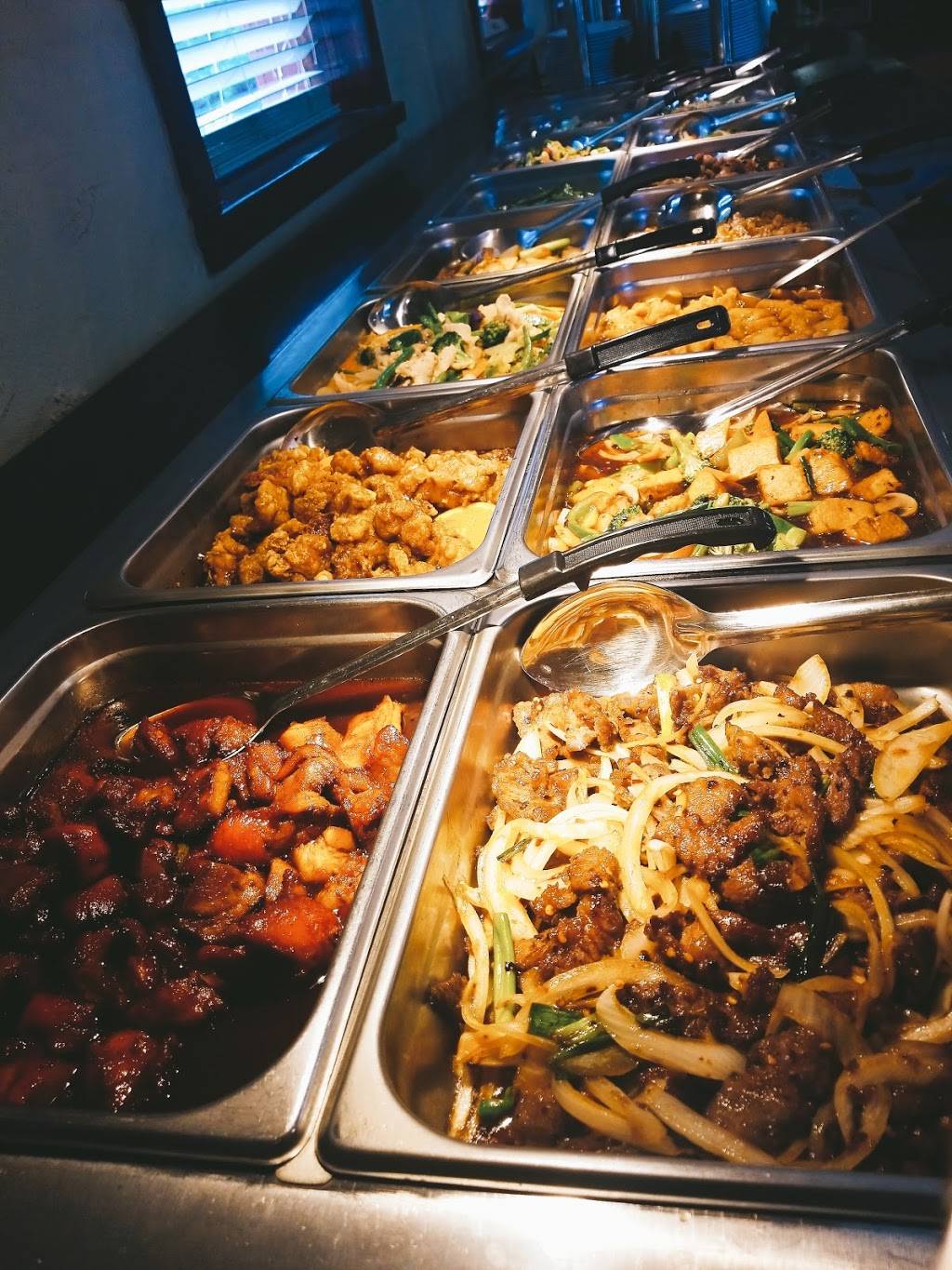 Asian Golden Buffet | restaurant | 84 Mineral Springs Rd, Asheville, NC 28805, USA | 8285053338 OR +1 828-505-3338