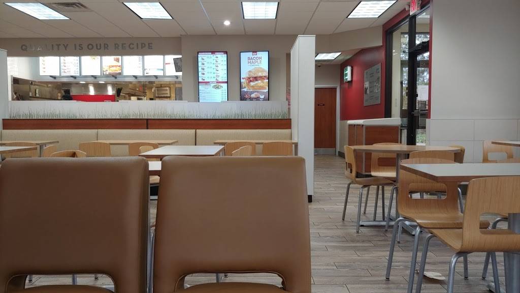 Wendys | restaurant | 2261 S Main St, Greensboro, GA 30642, USA | 7064539349 OR +1 706-453-9349