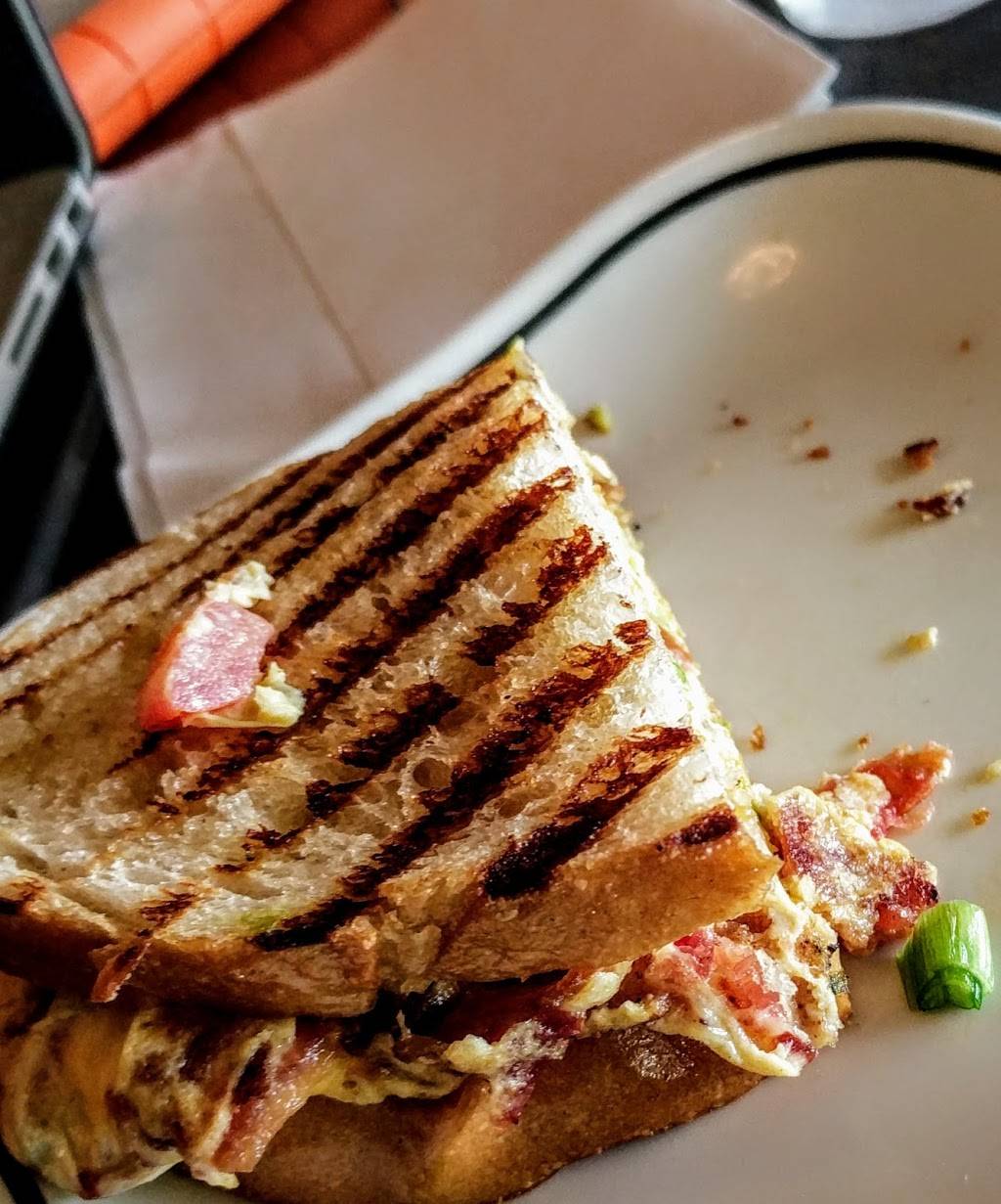 Corner Bakery Cafe | bakery | 5369 Touhy Avenue, Skokie, IL 60077, USA | 8477630735 OR +1 847-763-0735