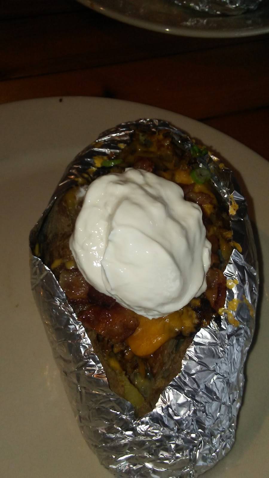 Eagles Nest Sports Grill | restaurant | 8455 Boat Club Rd, Fort Worth, TX 76179, USA | 8172368881 OR +1 817-236-8881