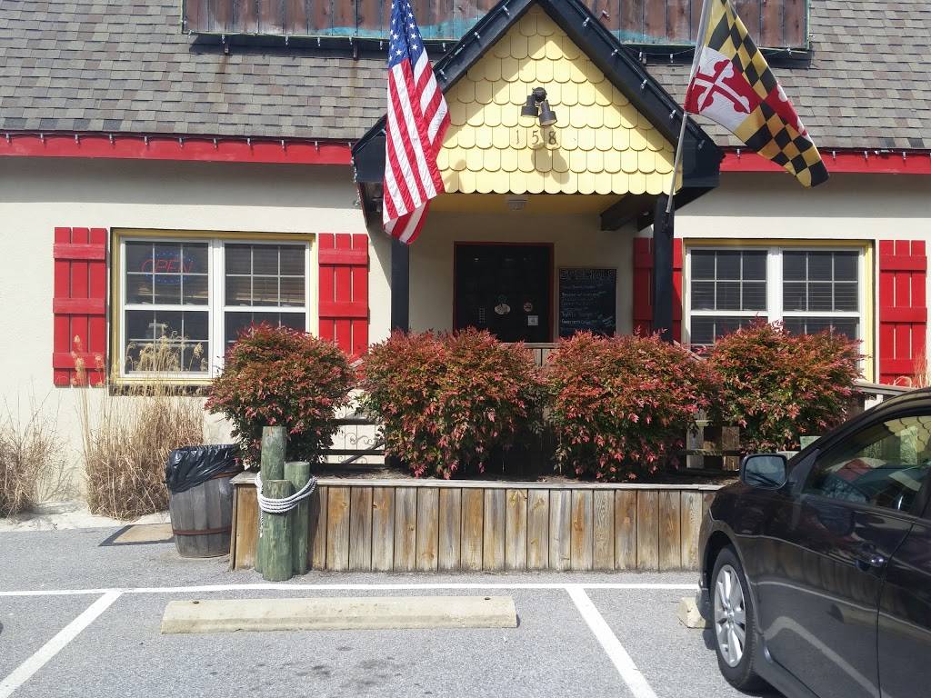 Chads BBQ | restaurant | 158 W Central Ave, Edgewater, MD 21037, USA | 4109567774 OR +1 410-956-7774