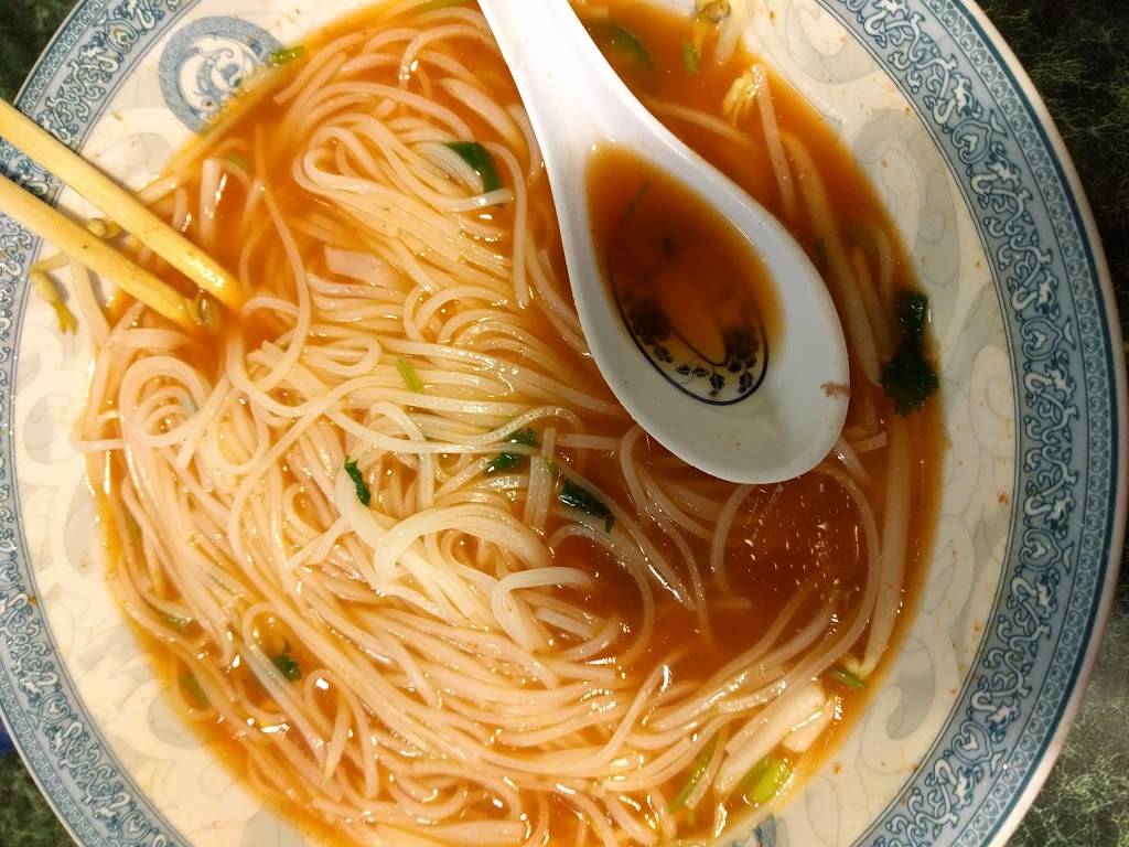 Pho Pacific | restaurant | 15723 Pacific Ave S, Tacoma, WA 98444, USA | 2535365295 OR +1 253-536-5295