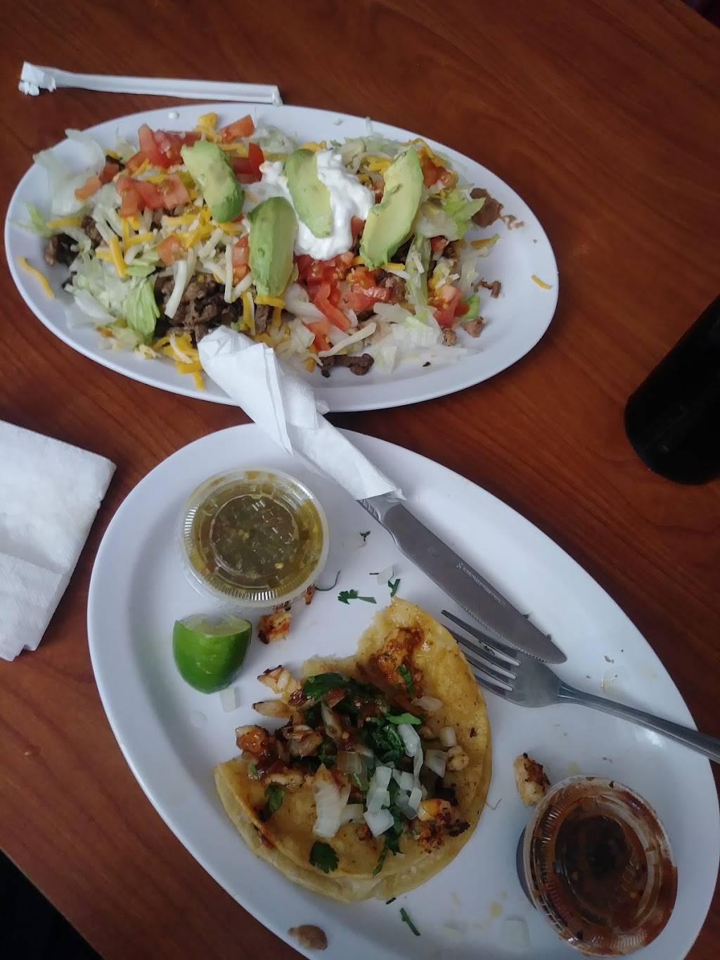 Gabriels Burgers | restaurant | 2001 Pacific Avenue, Long Beach, CA 90806, USA | 5625911602 OR +1 562-591-1602