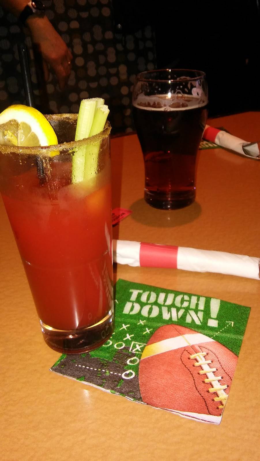 Boston Pizza | restaurant | 1150 Rue Yves-Blais, Lachenaie, QC J6V 1P4, Canada | 4505859989 OR +1 450-585-9989