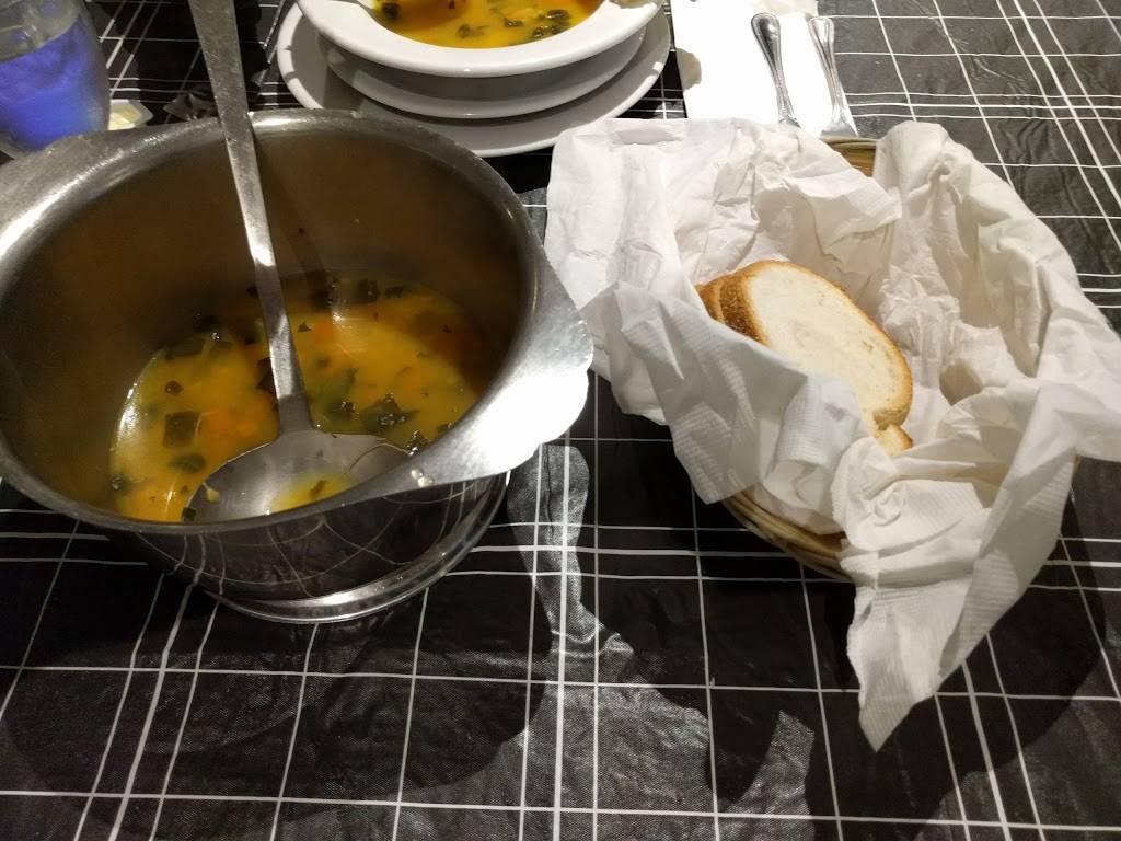 Lancellottas Banquet Restaurant | meal takeaway | 1113 Charles St, North Providence, RI 02904, USA | 4017236900 OR +1 401-723-6900