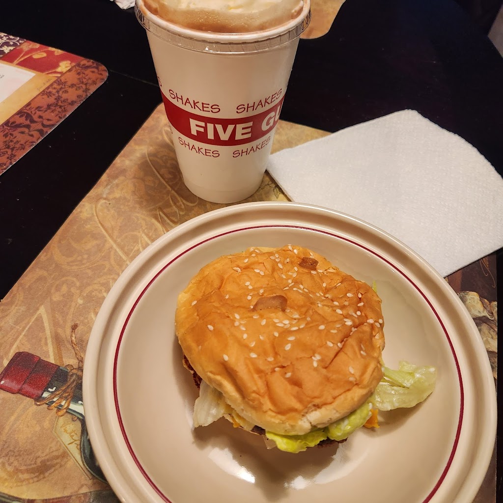 Five Guys | meal takeaway | 270 S Dupont Hwy, Camden, DE 19934, USA | 3026033194 OR +1 302-603-3194