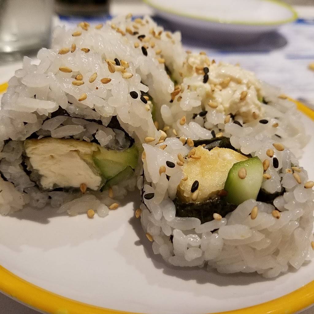 Blue C Sushi | restaurant | 1095 Newport Center Dr, Newport Beach, CA 92660, USA | 9492589280 OR +1 949-258-9280