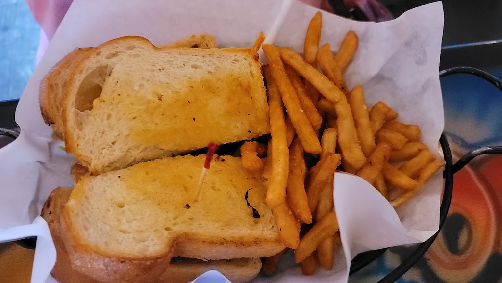 Hooligans Sports Bar and Grill | restaurant | 8220 NE Vancouver Plaza Dr, Vancouver, WA 98662, USA | 3608281388 OR +1 360-828-1388