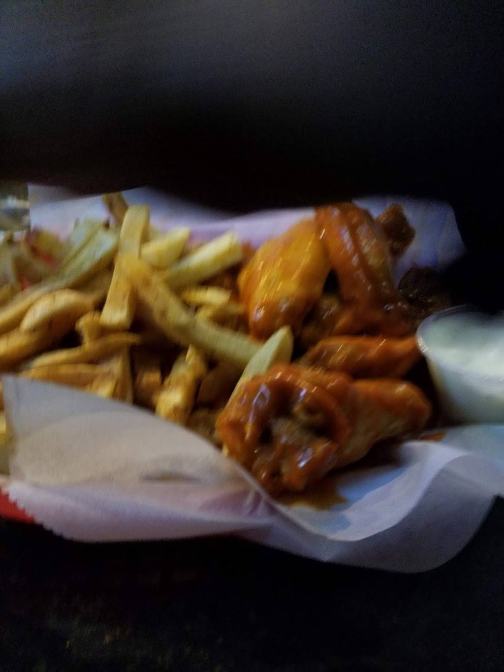 Doodles Billiards | restaurant | 105 W General Screven Way, Hinesville, GA 31313, USA | 9123692211 OR +1 912-369-2211