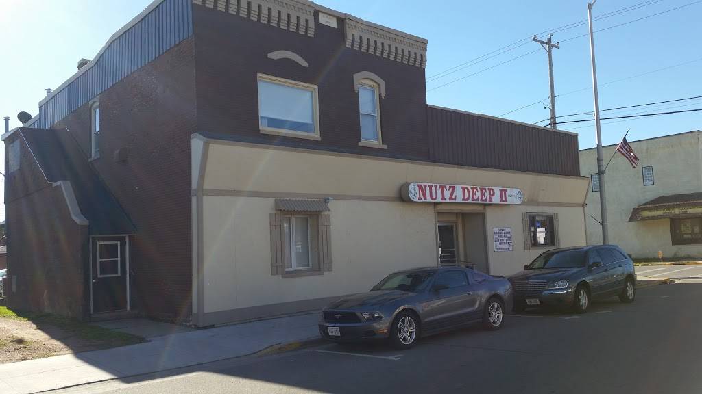 Nutz Deep II North | restaurant | 103 E Clark St, Spencer, WI 54479, USA | 7156594333 OR +1 715-659-4333