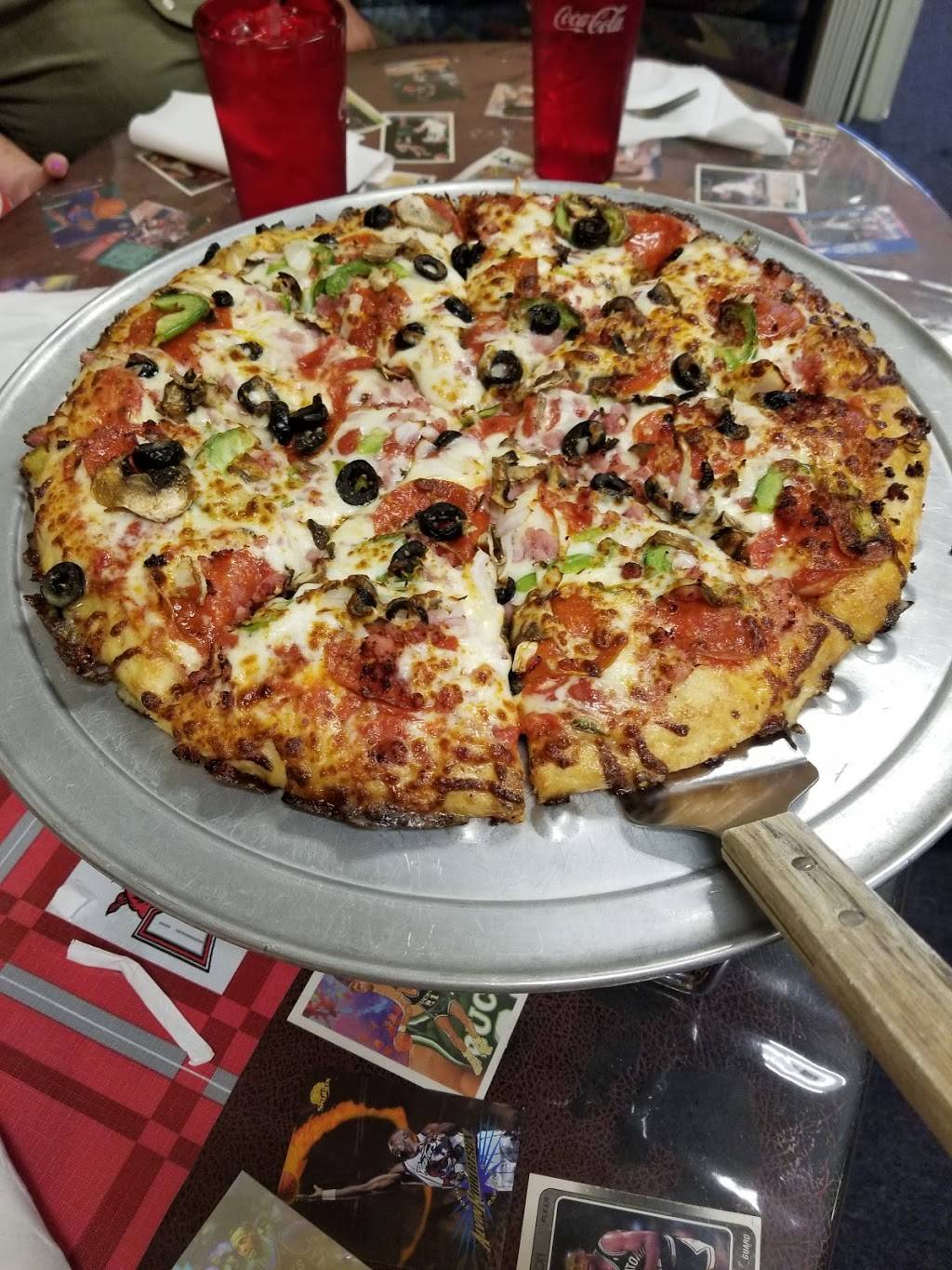 Jims Razorback Pizza | restaurant | 3501 Old Greenwood Rd Ste #17, Fort Smith, AR 72903, USA | 4794343455 OR +1 479-434-3455
