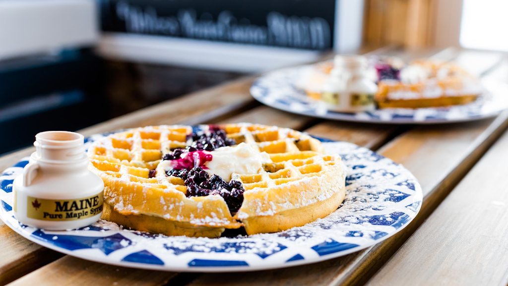 Peace, Love & Waffles | restaurant | 1282 Bangor Rd, Dover-Foxcroft, ME 04426, United States | 2075647700 OR +1 207-564-7700