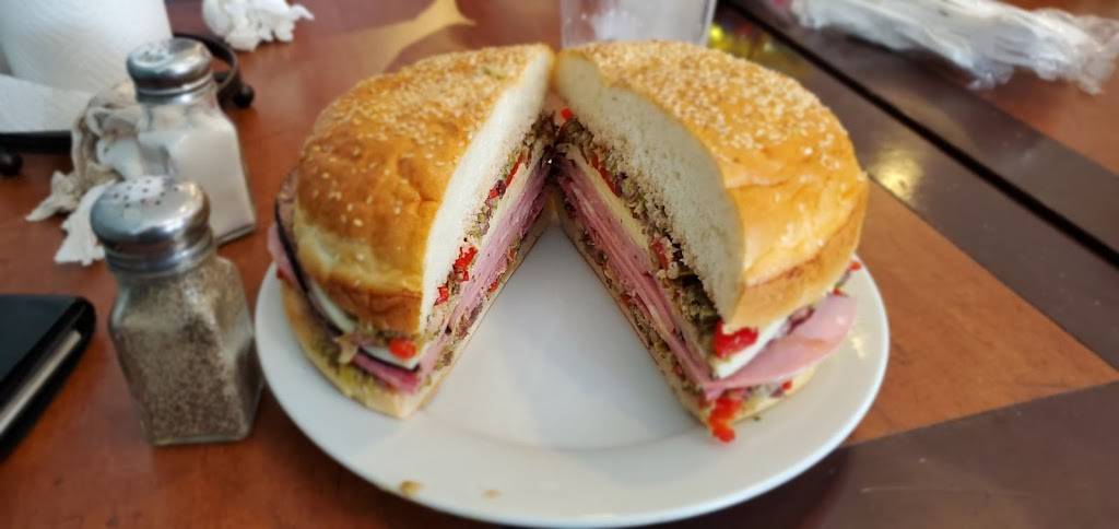 Cafe Roux | restaurant | 2213 Middle St building c suite 2, Sullivans Island, SC 29482, USA | 8436373060 OR +1 843-637-3060