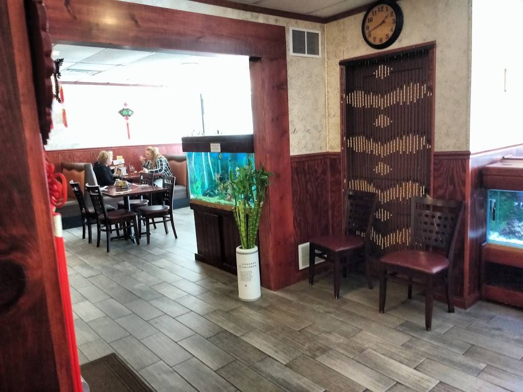 Chuong Garden Chinese Restaurant | restaurant | 118 E Main St, Manchester, IA 52057, USA | 5639272353 OR +1 563-927-2353