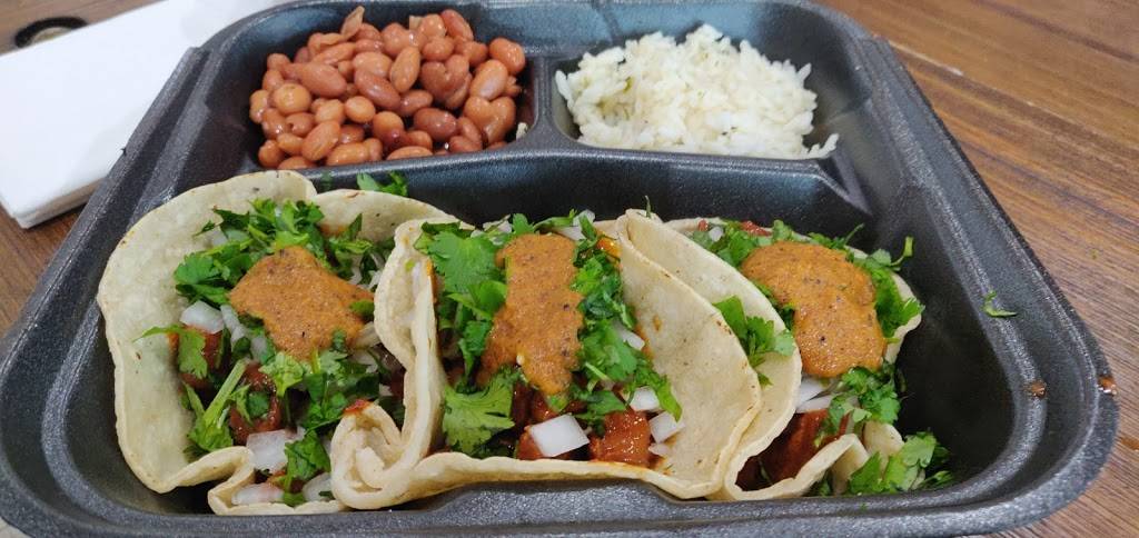 taco mania | restaurant | 1725 Spruce St STE 104, Riverside, CA 92507, USA | 9514621444 OR +1 951-462-1444