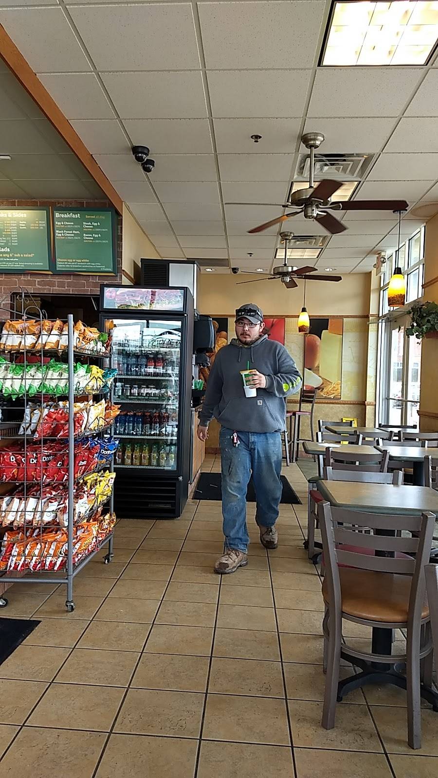Subway | restaurant | 1140 Monroe Ave NW, Grand Rapids, MI 49503, USA | 6169139471 OR +1 616-913-9471