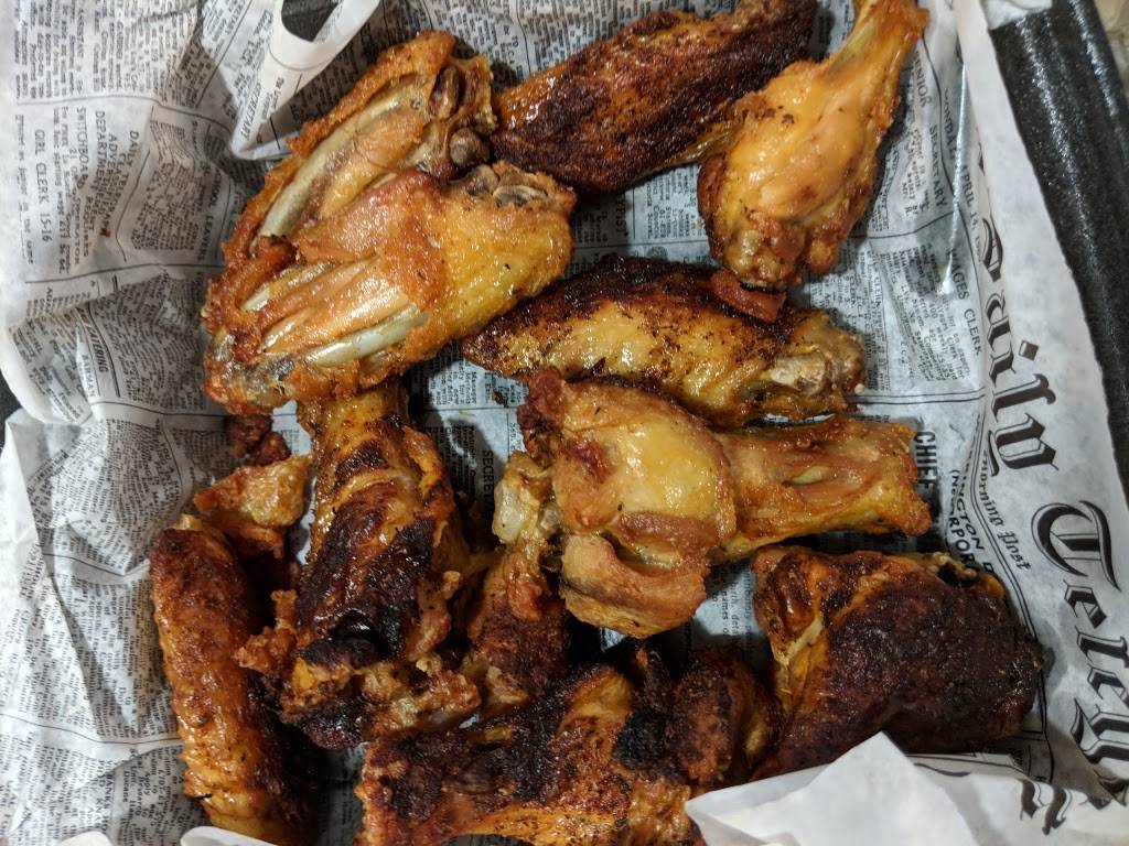 Dannys Pizza Place | restaurant | 6021 S Archer Ave, Chicago, IL 60638, USA | 7735823456 OR +1 773-582-3456