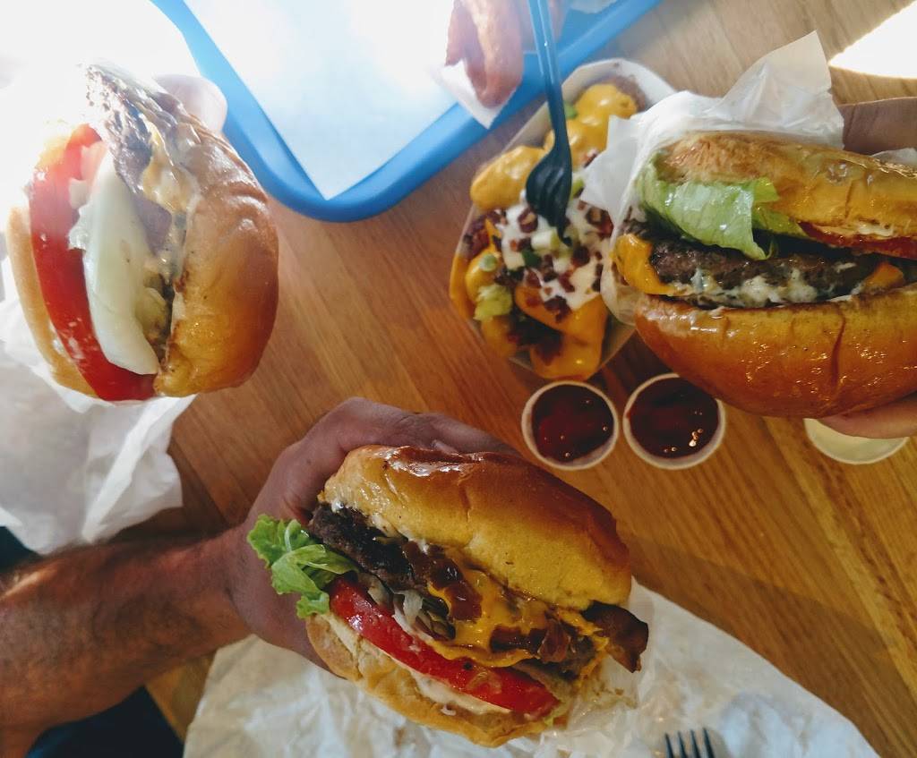 Get the Burger | restaurant | 42151 Big Bear Blvd, Big Bear Lake, CA 92315, USA | 9098668800 OR +1 909-866-8800
