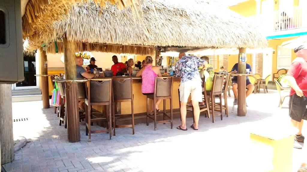 Riptide Tiki Bar | restaurant | 2300 N Surf Rd, Hollywood, FL 33019, USA | 9549217667 OR +1 954-921-7667
