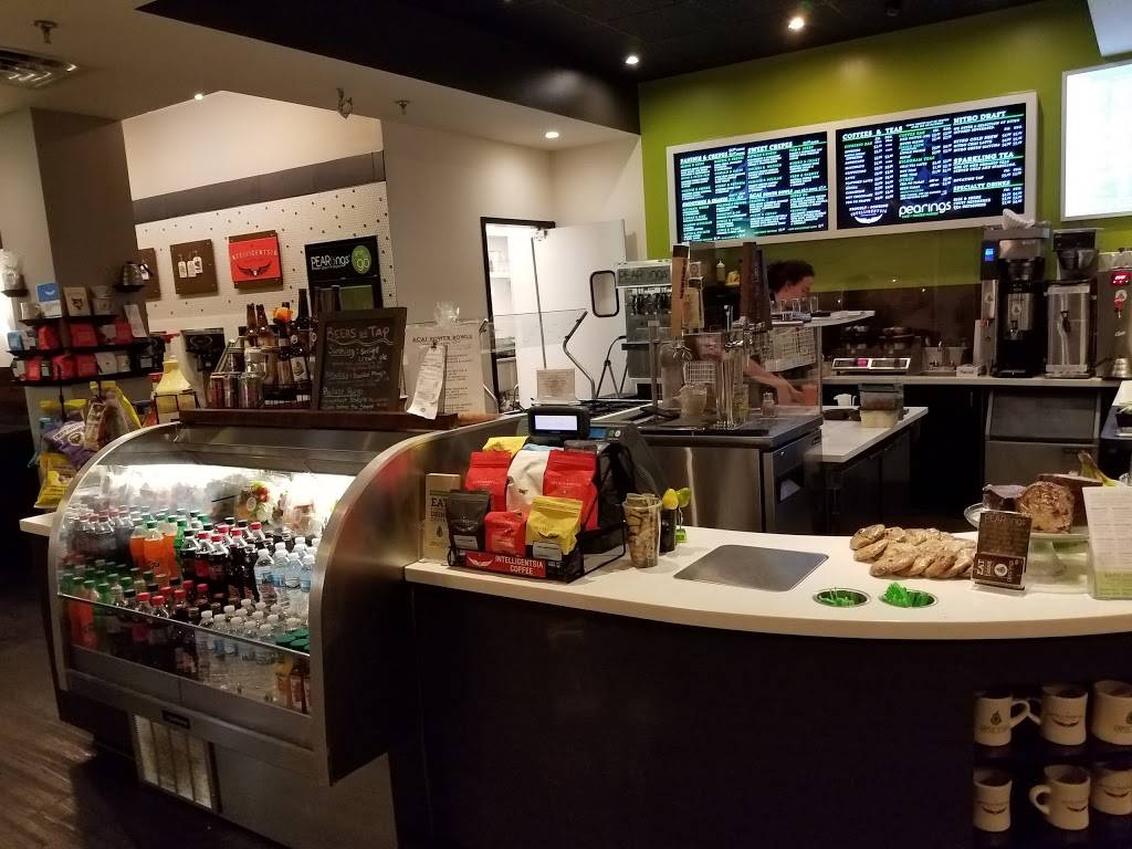 Pearings Cafe and Frozen Yogurt | cafe | 6 W Washington St, Indianapolis, IN 46204, USA | 3176086456 OR +1 317-608-6456