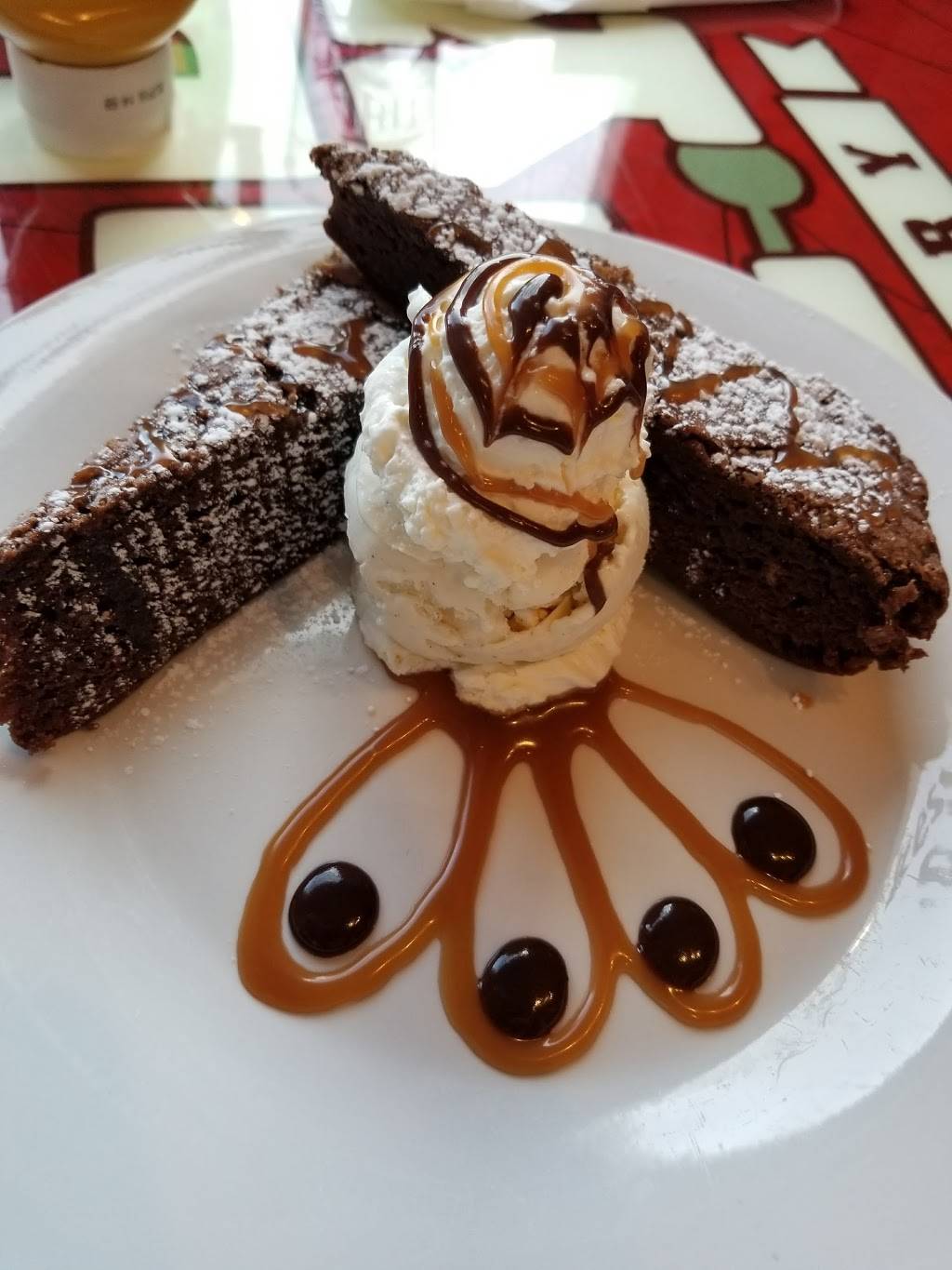 Gas Full Service Restaurant | restaurant | 9 Anastasia Blvd, St. Augustine, FL 32080, USA | 9042170326 OR +1 904-217-0326