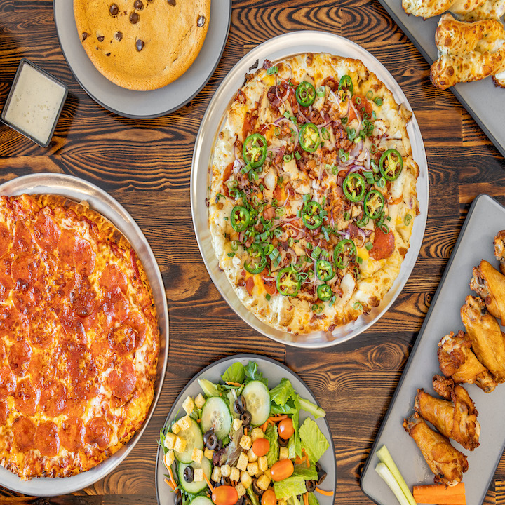 Danville Kitchens Pizza - Wings - Brews | restaurant | 9000 Crow Canyon Rd STE P, Danville, CA 94506, USA | 9254305444 OR +1 925-430-5444