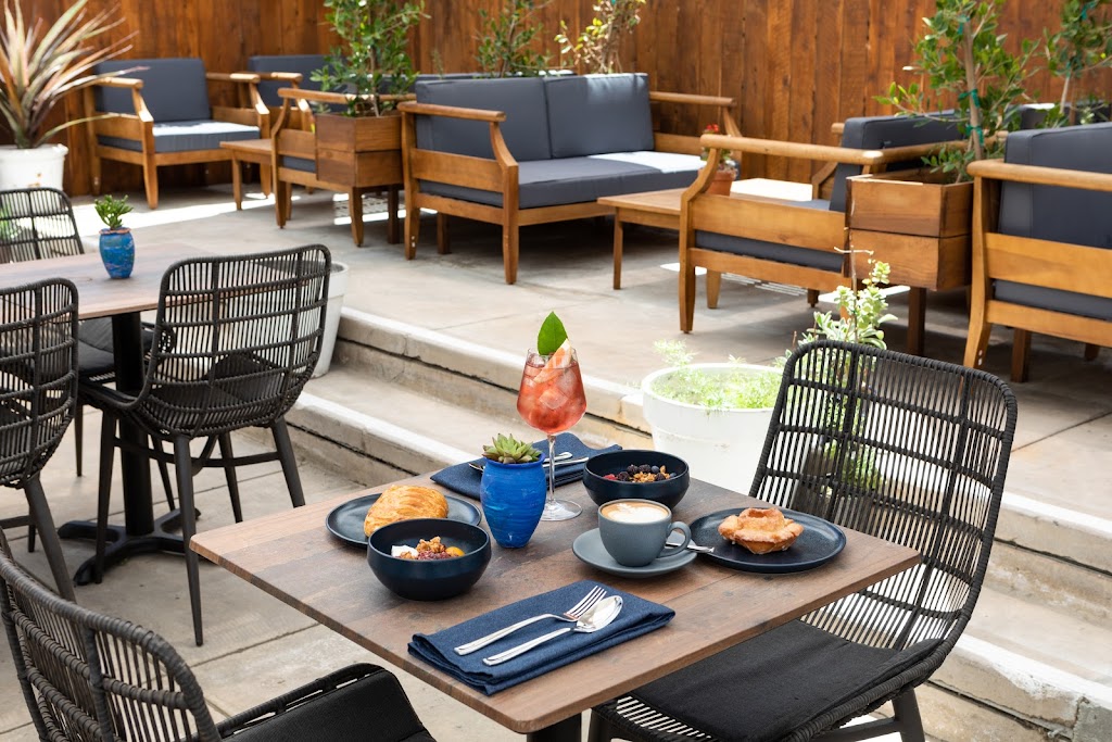 Stone Street Cafe LA | restaurant | 7174 Melrose Ave, Los Angeles, CA 90046, USA | 3234337960 OR +1 323-433-7960