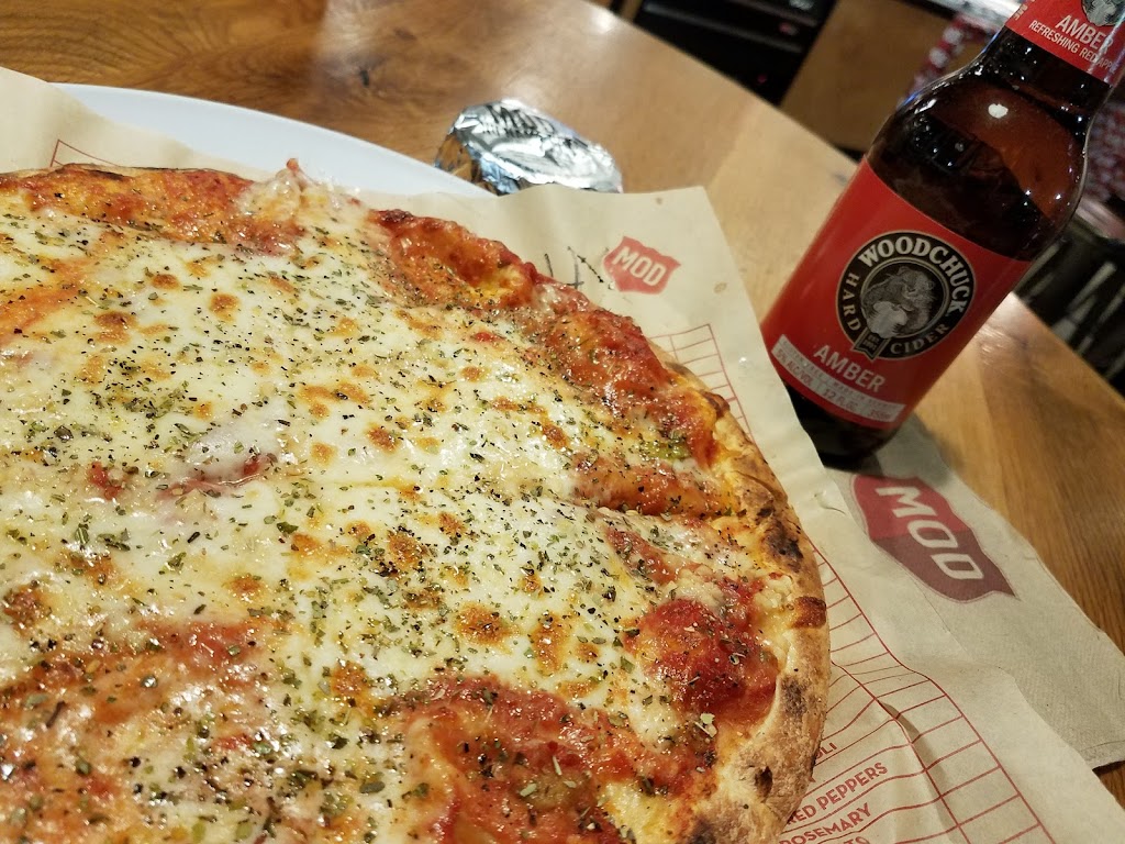 MOD Pizza | restaurant | 171 Rossanley Dr Suite 101, Medford, OR 97501, USA | 5417733561 OR +1 541-773-3561