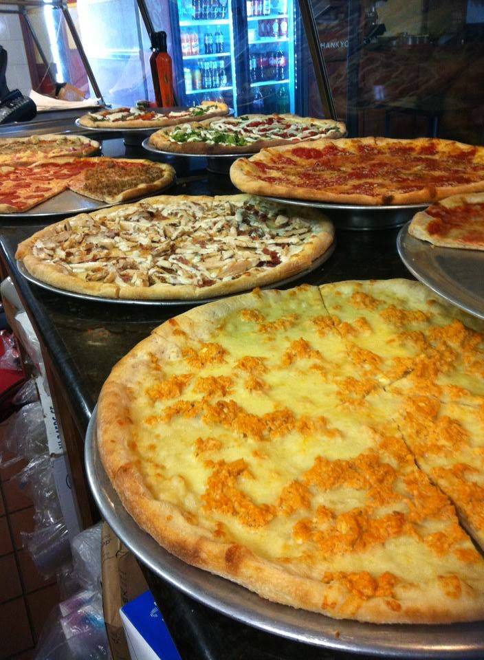 New Spatolas pizza | restaurant | 6002 Easton Rd, Pipersville, PA 18947, USA | 2157669003 OR +1 215-766-9003